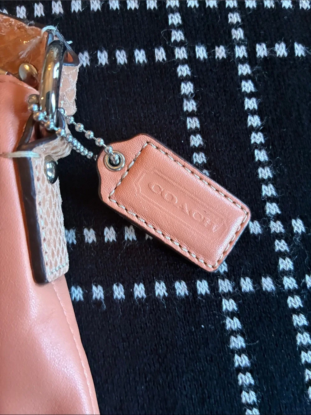 Coach Vintage Coral Pink leather Crossbody Swingpack Bag + silver turnlock